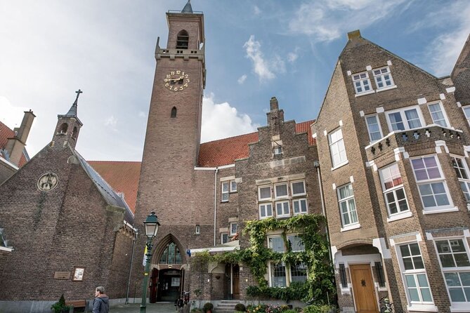 The Hague Self-Guided Audio Tour - Meeting the Fisherman’s Wife of Scheveningen