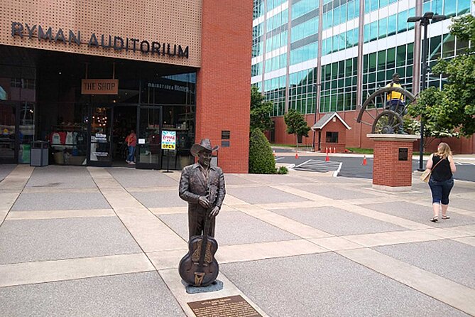 The Heart of Downtown Nashville: A Self-Guided Audio Tour - Legends Corner and Broadway’s music markers