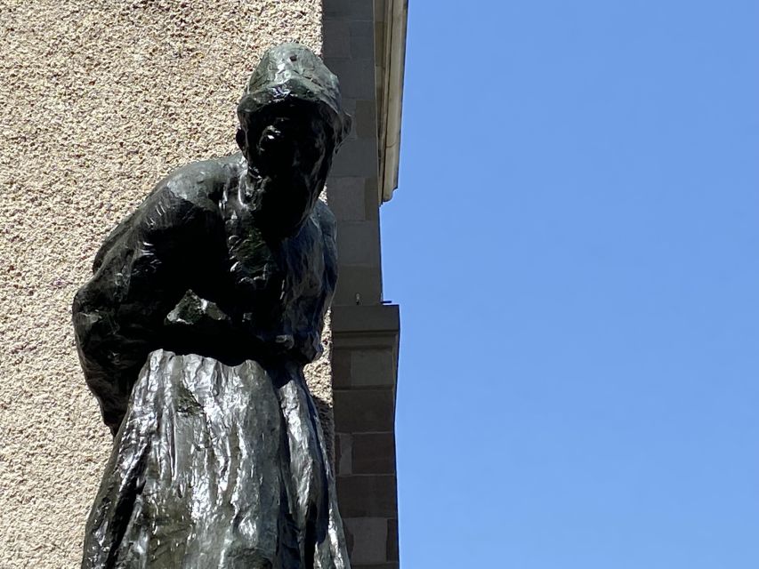 The Many Faces of Geneva: Self-Guided Audio City Tour - St. Pierre Cathedral and the virtue of temperance