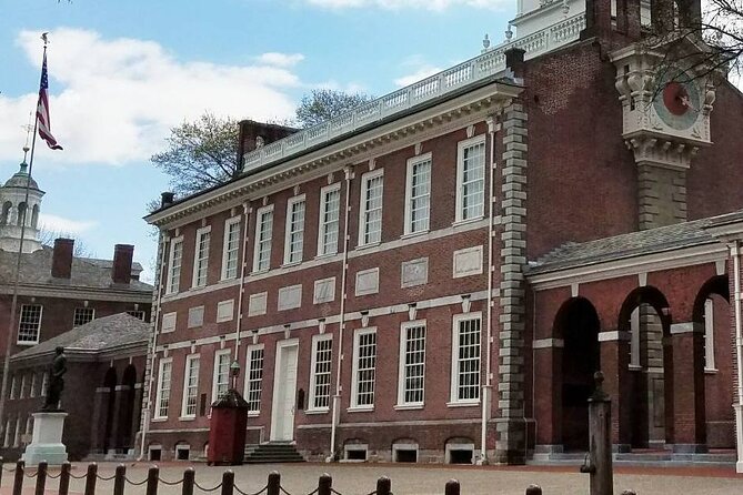The Road to Revolution: A Self-Guided Audio Tour in Philadelphia - Franklin Court and the complicated life of Benjamin Franklin
