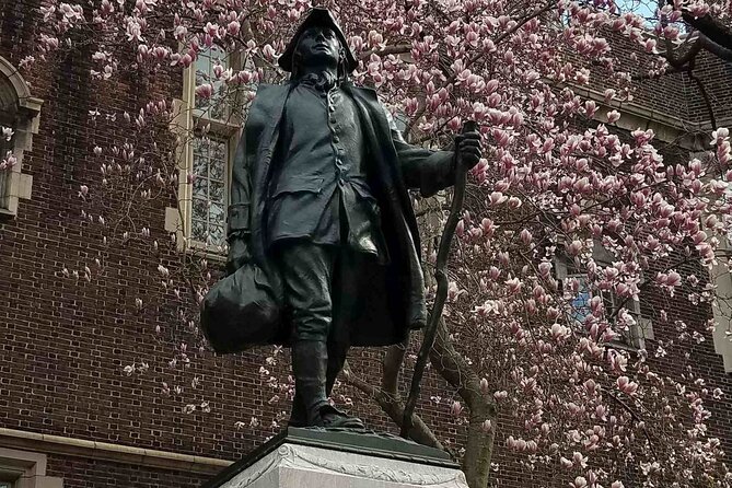 The Road to Revolution: A Self-Guided Audio Tour in Philadelphia - Hamilton, the First Bank, and a political split