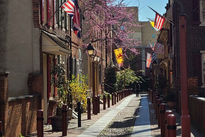 The Road to Revolution: A Self-Guided Audio Tour in Philadelphia - The Second Bank and a Greek-inspired statement