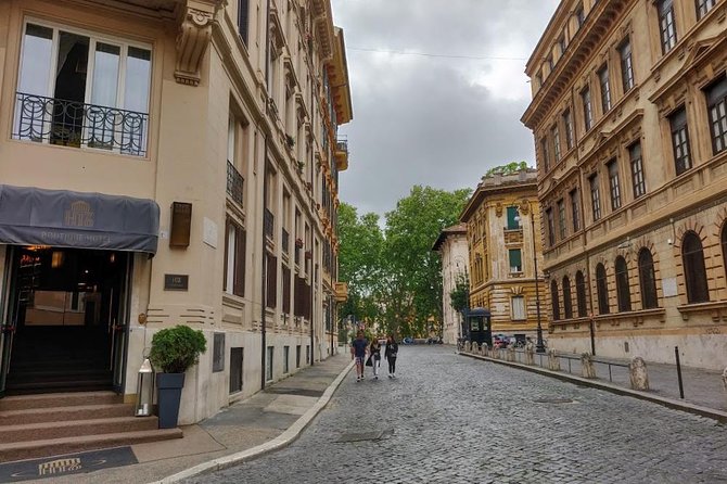 The Roman Jewish Ghetto: A Self-Guided Audio Tour - Starting at Piazza delle Cinque Scole