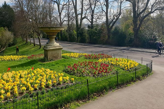 The Splendour of Georgian and Victorian Era Bath: A Self-Guided Audio Tour - Starting on Terrace Walk beside the River Avon