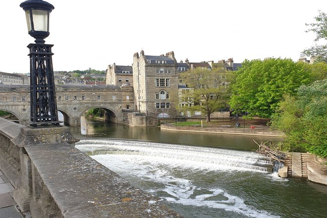 The Splendour of Georgian and Victorian Era Bath: A Self-Guided Audio Tour - Parade Gardens and the first look at Bath