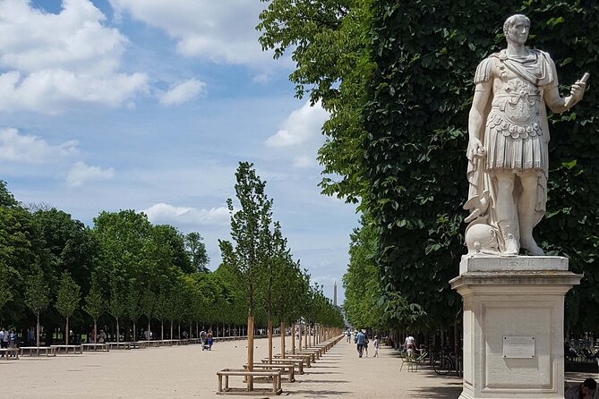 The Tuileries Garden's Classic Sights: A Self-Guided Audio Tour - Walking the Tuileries Garden at your own speed