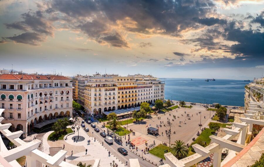 Thessaloniki: Self-Guided Audio Walking Tour & Narrative - Starting beside Alexander the Great
