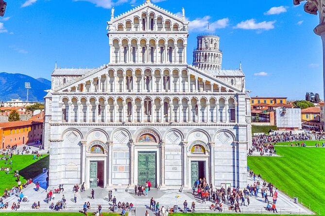 Timed Entrance to Leaning Tower Pisa and Cathedral with Audio - Arriving from Pisa Centrale without cutting it close