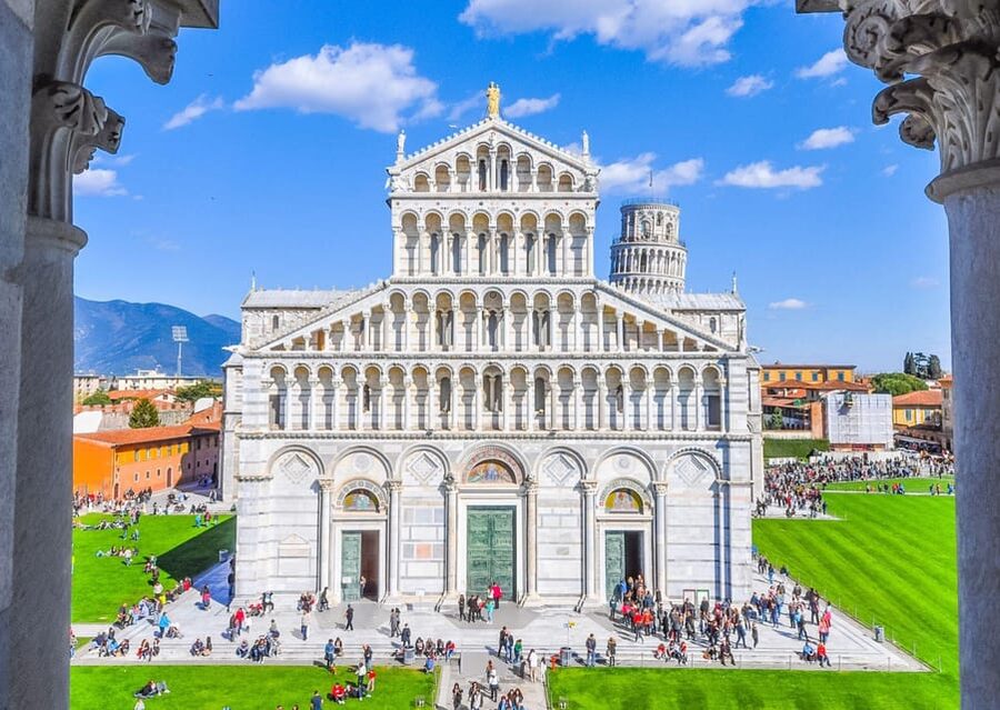 Timed Entrance to Leaning Tower Pisa & Cathedral with Audio - Luggage storage is a small detail with a big effect