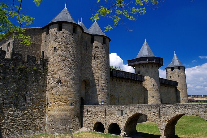 Toulouse : Carcassonne Day Trip by Coach with audio guides - Exploring the Walled City for Three Hours