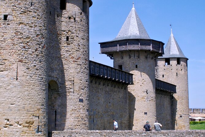 Toulouse : Carcassonne Day Trip by Coach with audio guides - The Comtal Castle and Ramparts