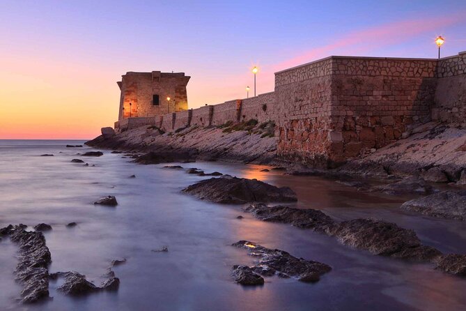 Trapani Walking Tour with Audio and Written Guide by a Local - Medieval defenses at Porta Oscura