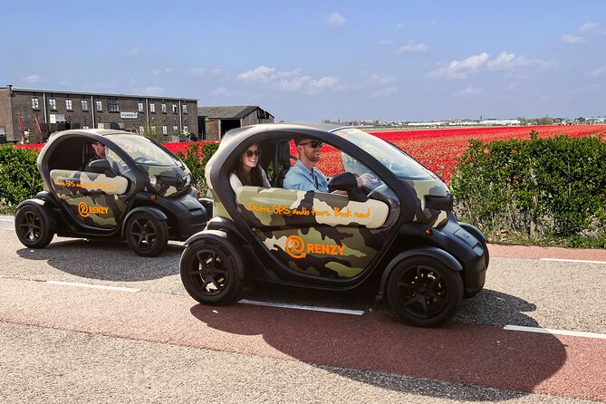 Tulip Fields near Keukenhof - Self-Drive Audio Tour for 2 People - The farm stop: De Tulperij and the flower-farm experience