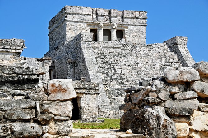 Tulum Legends: A Self-Guided Audio Tour of the Ancient Mayan City - Casa del Cenote and the route’s first pause