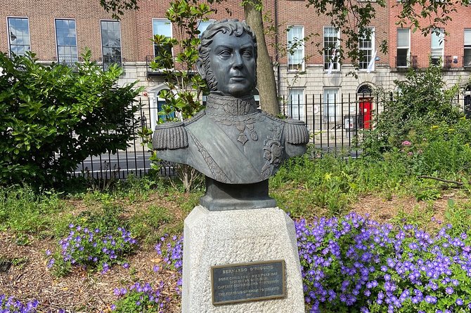 Turtle Bunbury's Dublin: A Self-Guided Audio Tour from a Celebrated Author - St Stephen’s Green gives the walk a strong opening