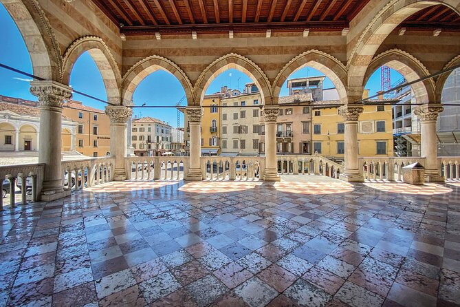 Udine Walking Tour with Audio and Written Guide by a Local - Why this $7.26 walk works well in Udine