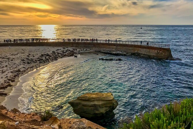 Ultimate La Jolla Self-Guided Driving & Walking Audio Tour Bundle - What the La Jolla bundle actually offers