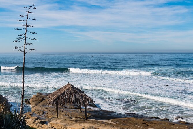 Ultimate La Jolla Self-Guided Driving & Walking Audio Tour Bundle - Mt. Soledad and Windansea Beach