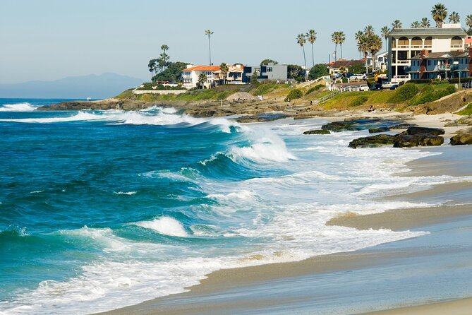 Ultimate La Jolla Self-Guided Driving & Walking Audio Tour Bundle - How the app works in real life