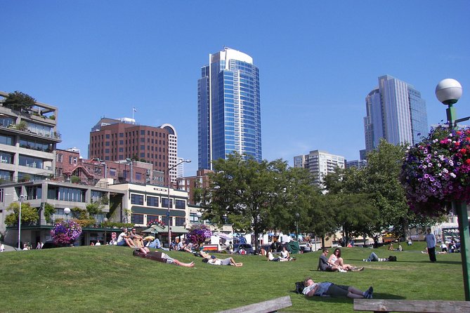 Uncover Seattle: Self-Guided Audio Tour - Pike Place Market and the original Starbucks