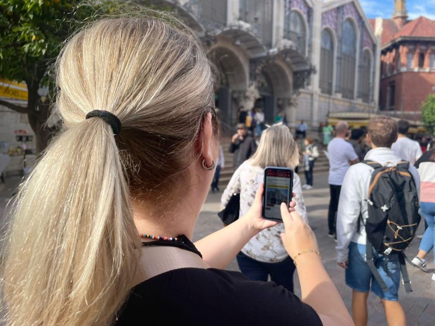 Valencia: 2-in-1 Biking and Walking Audio-Guided Route - What this Valencia experience actually includes