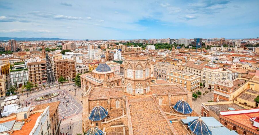Valencia: Self-guided Audio Tour on Your Smartphone - Seeing the Basilica of the Virgin of the Forsaken
