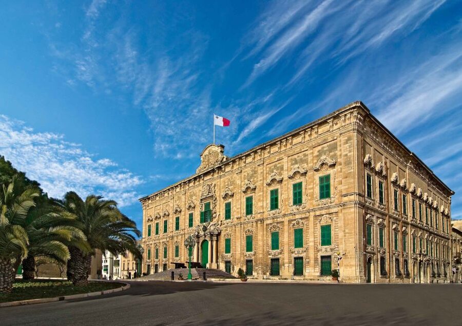 Valletta: Self-Guided Historical Walking Tour (Audio Guide) - Upper Barrakka Gardens and the city’s grand civic buildings