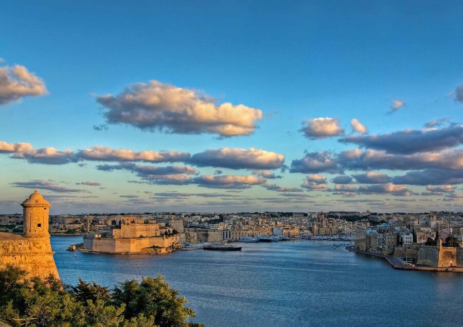 Valletta: Self-Guided Historical Walking Tour (Audio Guide) - Starting at Tritons’ Fountain and the Valletta Waterfront