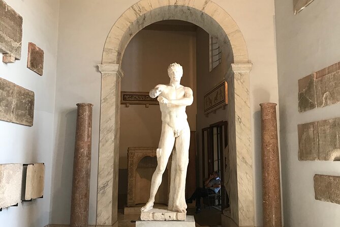 Vatican Museums, Sistine Chapel VIP Entry + Audioguide and Pickup - Private format, group size, and comfort