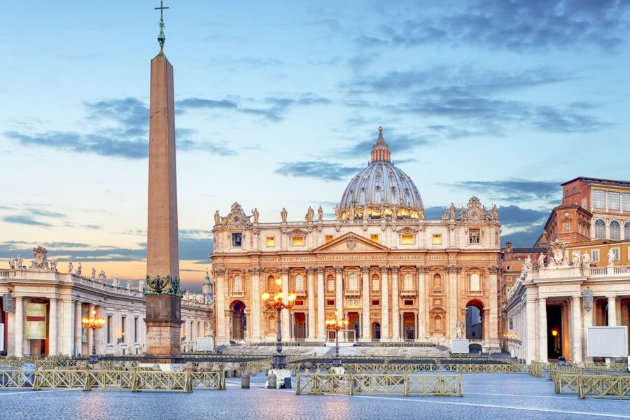 Vatican: St. Peter's Basilica with Audio Guide and Options - The Dome adds height, effort, and Rome views