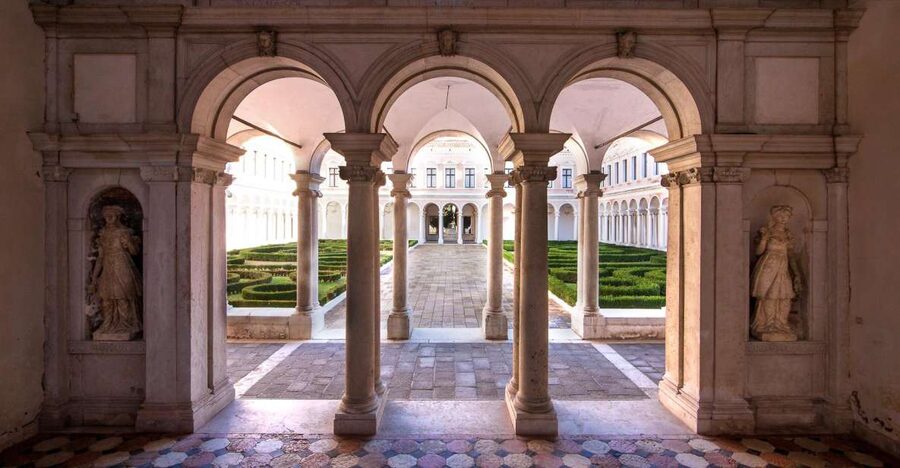 Venice: Explore San Giorgio Island with Ticket & Audio Guide - Crossing from San Marco to a quieter island