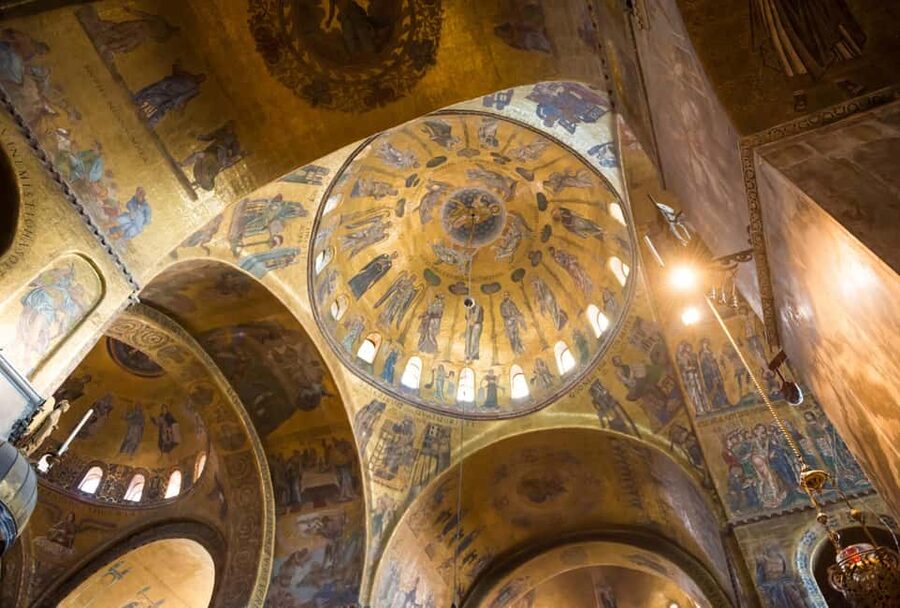 Venice: St Mark's Basilica Entry Ticket with Audio Guide App - Entering St. Mark’s Basilica with priority access