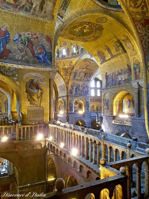 Venice: St. Mark's Basilica Skip-the-Line Entry & Audioguide - Audioguide or live guide?