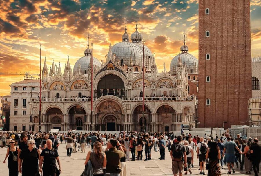 Venice: St. Mark’s Basilica Skip-the-Line Ticket & Audio App - The terrace, museum, and Loggia dei Cavalli