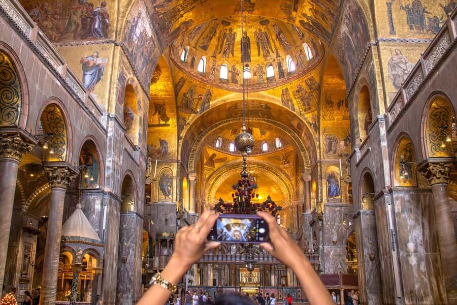 Venice: St. Mark’s Basilica Skip-the-Line Ticket & Audio App - Meeting at Piazzetta dei Leoncini