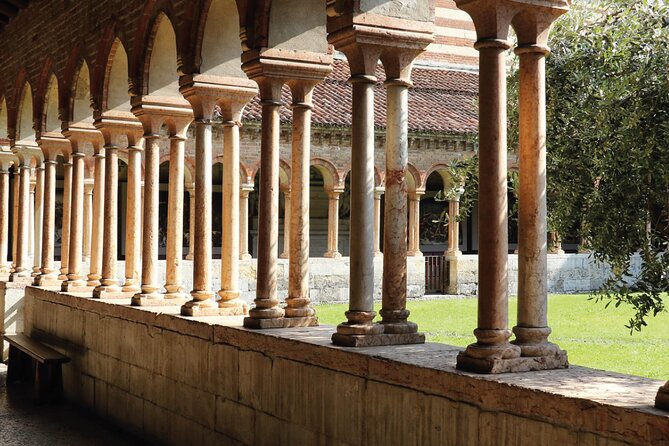 Verona Walking Tour with Audio and Written Guide by a Local - Verona’s bridges: Garibaldi and Ponte Pietra