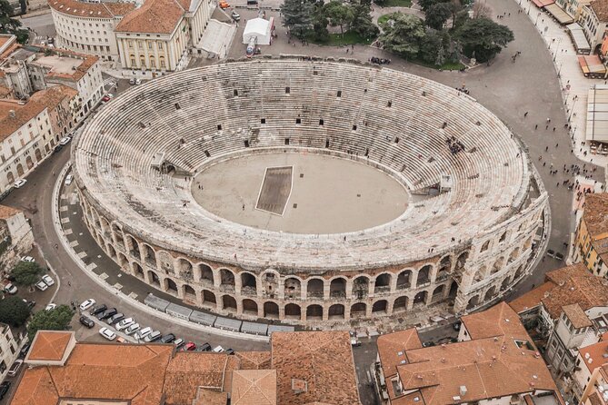 Verona Walking Tour with Audio and Written Guide by a Local - Casa di Giulietta and the story behind the balcony