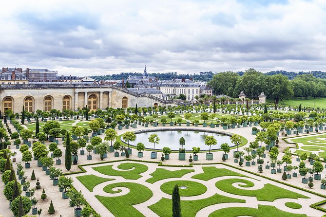 Versailles Domain Audio Guided Half Day Tour from Paris - What this Versailles trip actually offers