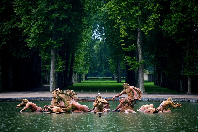Versailles Domain Audio Guided Half Day Tour from Paris - Who should book this half-day format?