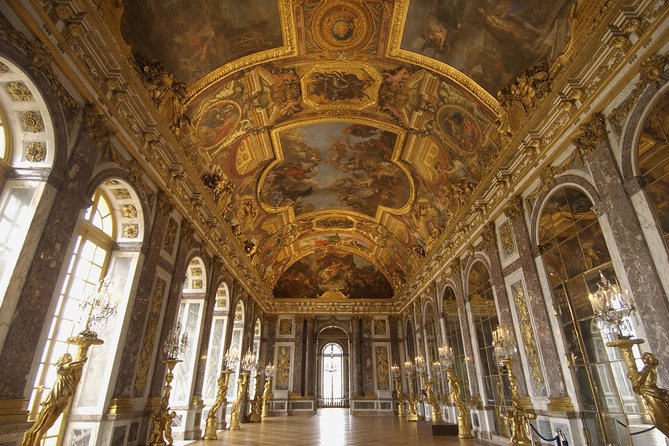 Versailles Domain Audio Guided Half Day Tour from Paris - Meeting in Paris and riding to the palace