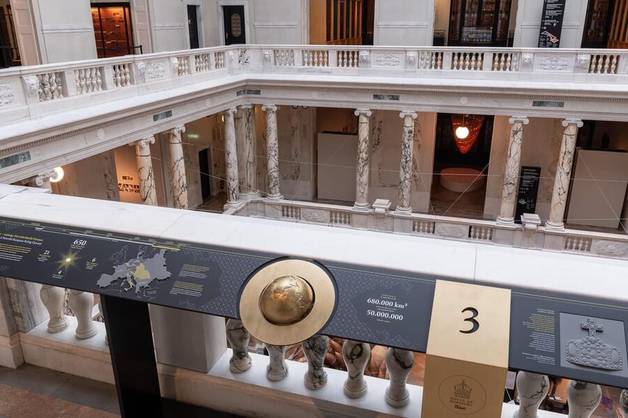 Vienna: New Hofburg Palace Audio-Guided Tour & Entry Ticket - The Imperial Armoury: power in metal