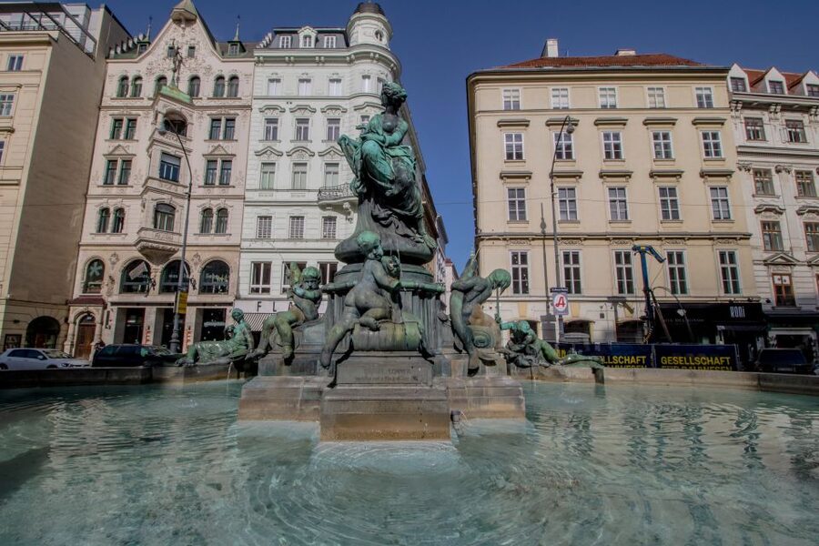 Vienna: Self-Guided Audio Walking Tour on Your Phone - From Karlskirche to the Vienna State Opera