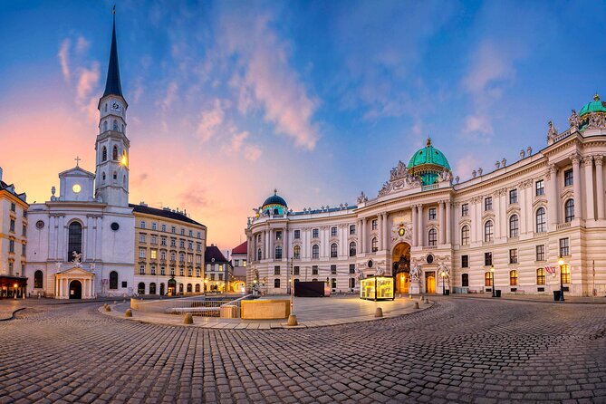 Vienna Walking Tour with Audioguide on Your Smartphone - Baroque Vienna around Peterskirche and the Plague Column