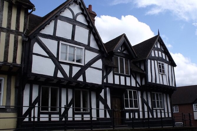 Warwickshire & Stratford-Upon-Avon Self-Guided Audio Tours - Why the self-guided format works
