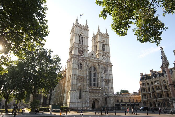 Westminster Abbey Entrance Ticket Including Audio Guide - Royal tombs and famous names