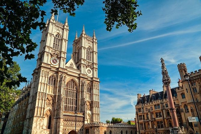 Westminster Abbey Entrance Ticket Including Audio Guide - Getting to Westminster Abbey and joining the queue