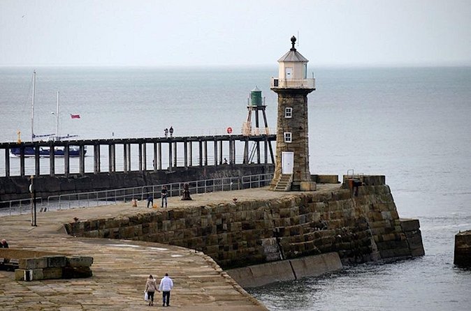 Whitby's Historic East Side: An audio tour uncovering the east side's tales - The steps, Fortune’s Kippers, and everyday Whitby