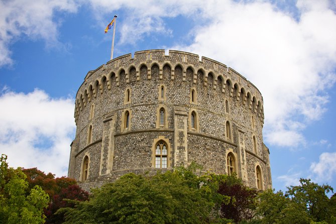 Windsor Castle Tour from London with Transportation & Audio Guide - Queen Mary’s Dolls’ House is not just for children