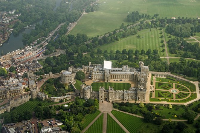 Windsor Castle Tour from London with Transportation & Audio Guide - Audio guide or independent visit?