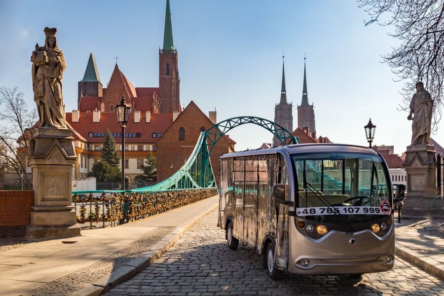 Wroclaw: E-Car Tour and Audio Guide - Who Will Enjoy It Most